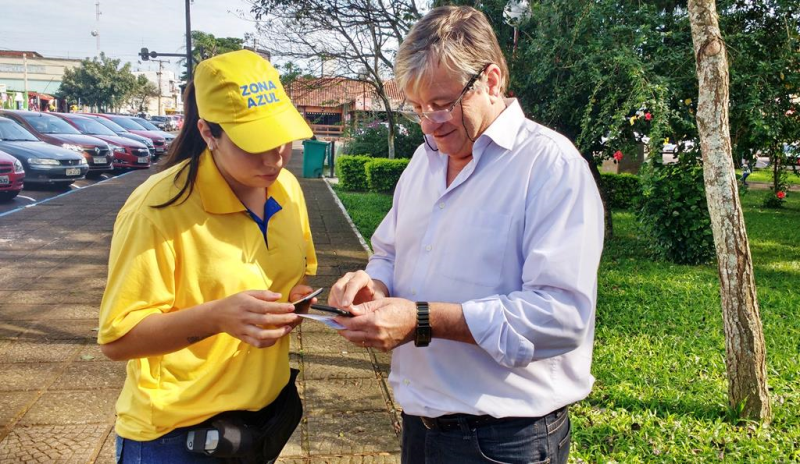 BR-Tic realiza no sábado trabalho de orientação para o uso do estacionamento rotativo